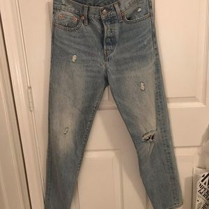 Levi’s Wedgie jeans